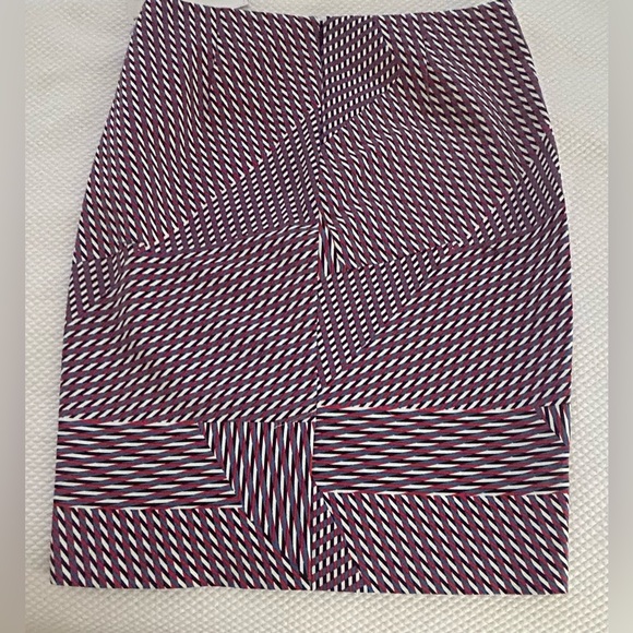 1State Skirt Size M  SHELL:    98% COTTON 2%SPANDEX BINDING: 98%COTTON 2%SPANDEX - Picture 1 of 9
